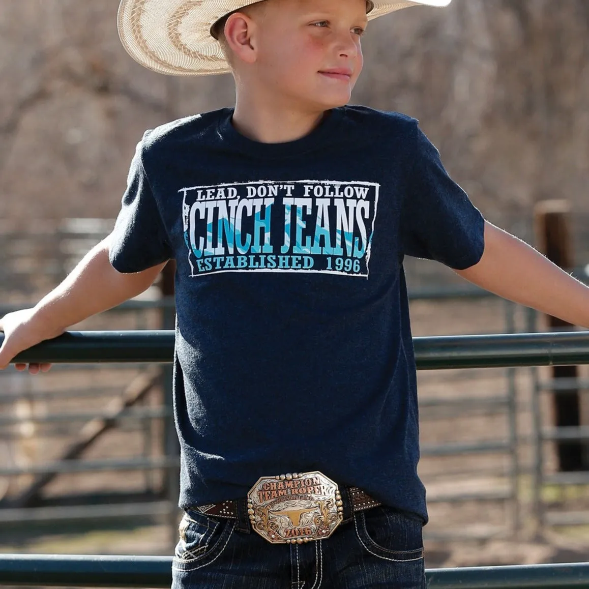Cinch Boy's Heather Navy Logo T-Shirt