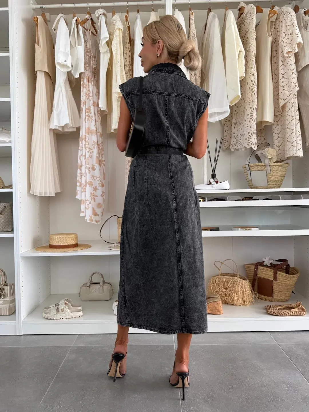 utcoco Denim Dress for Women Casual Sleeveless Belted Button Down Midi Jean Dresses for Women 2025